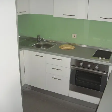 Derek Guest house Pisak